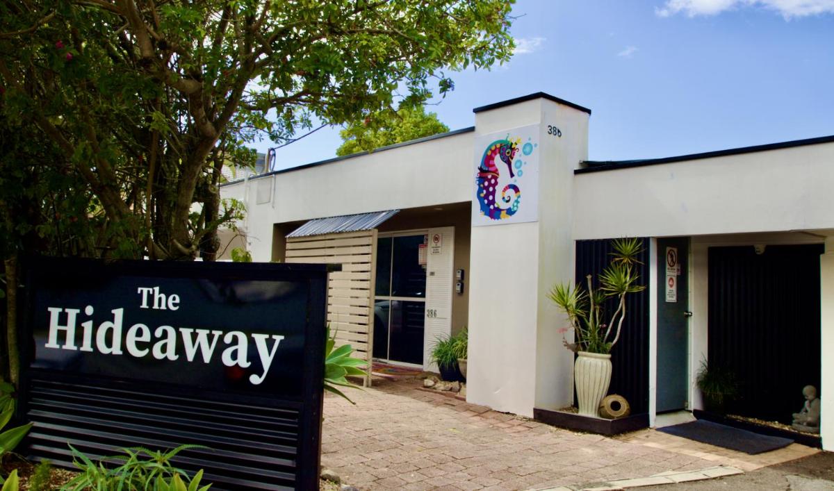 Hideaway Noosa Men Only Beach Resort