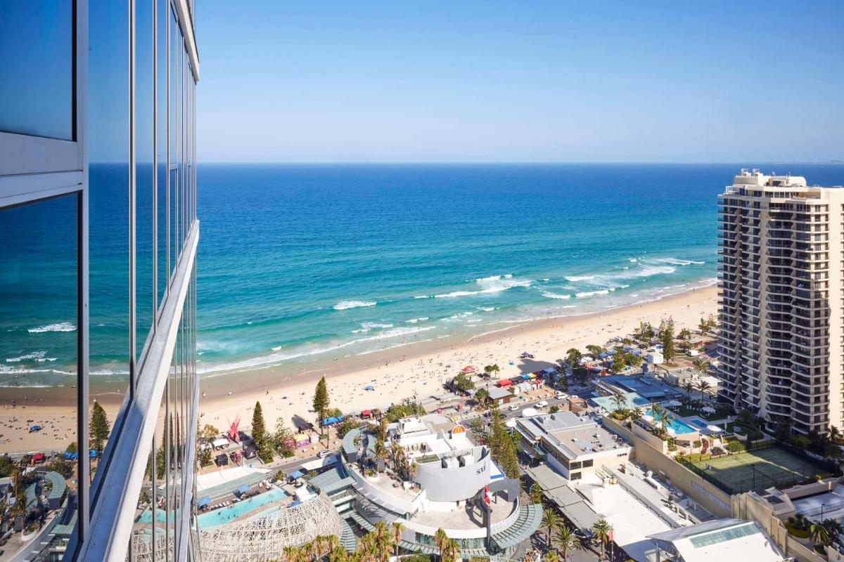 Hilton Surfers Paradise Hotel & Residences