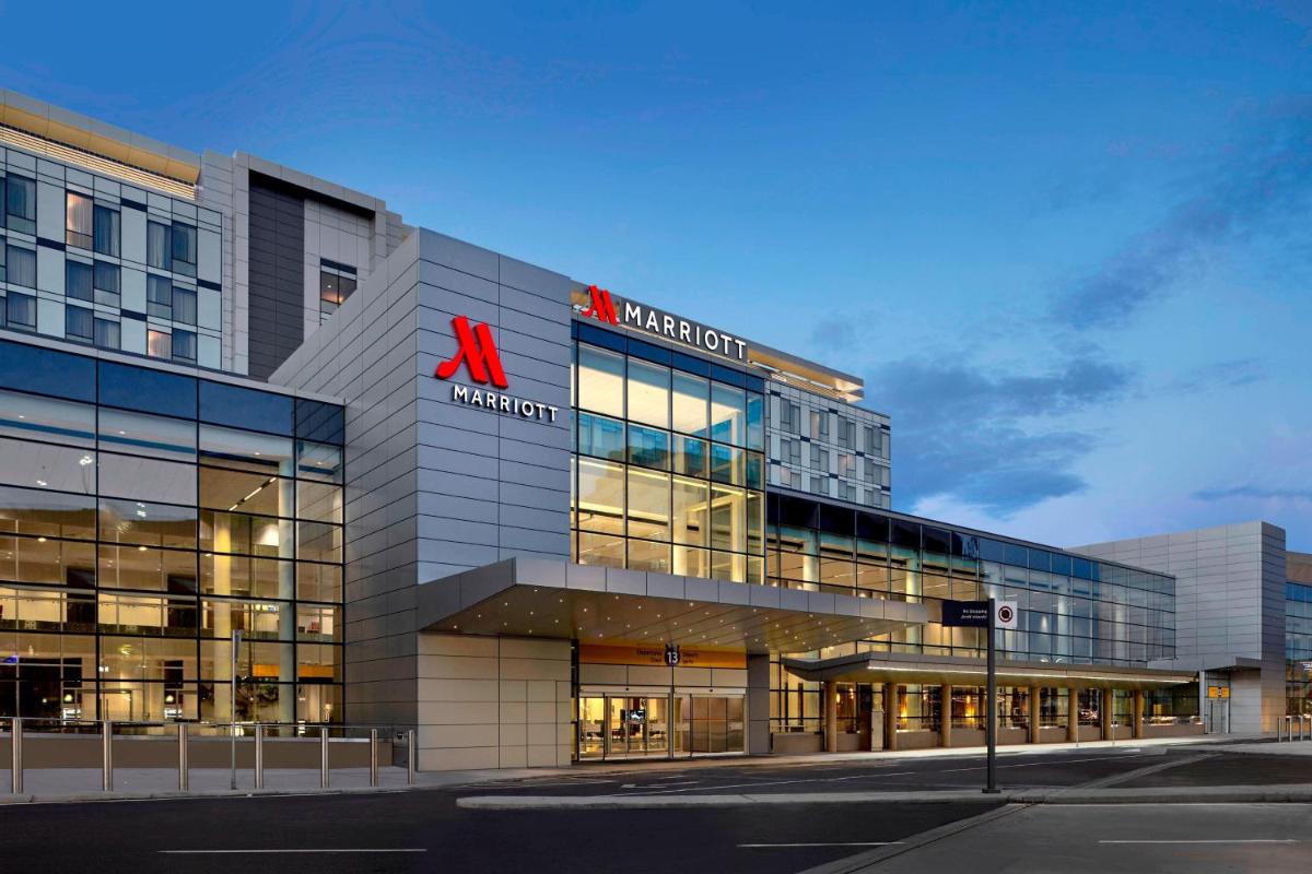 Image 7 of Calgary Airport Marriott In-Terminal Hotel