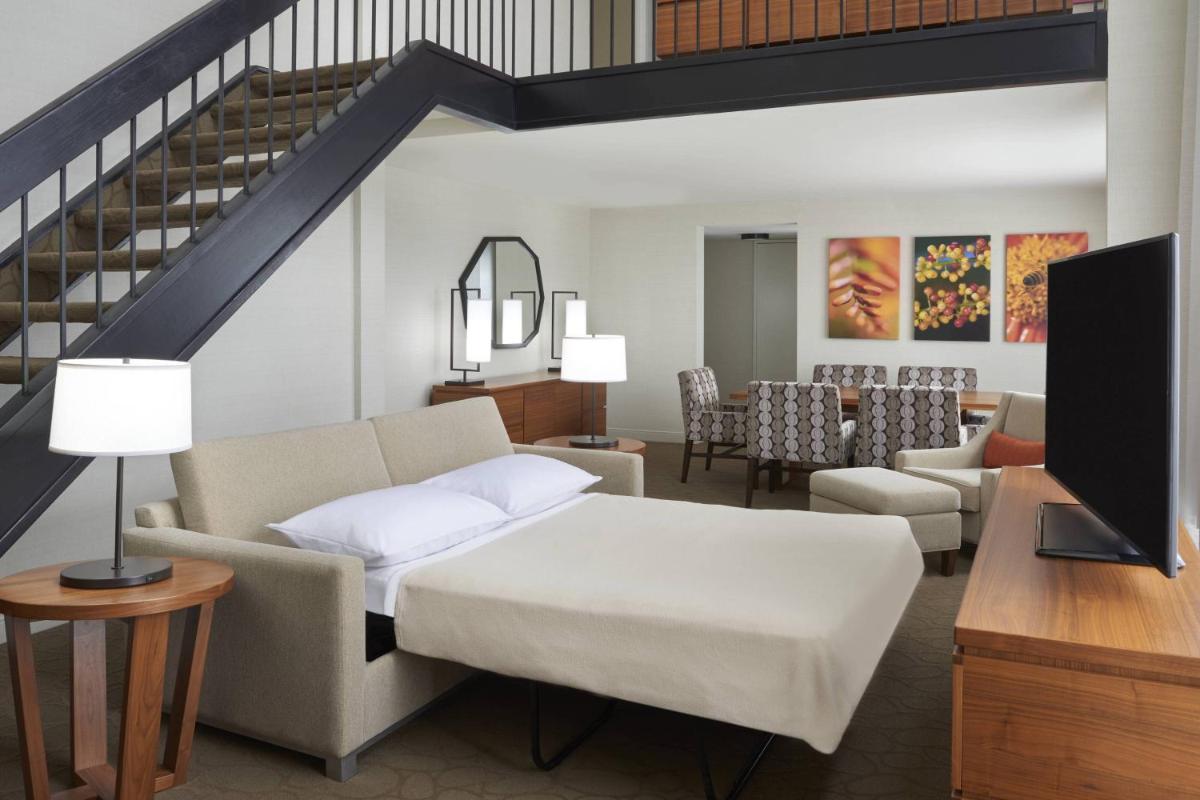 Image 2 of Delta Hotels by Marriott Toronto Airport & Conference Centre