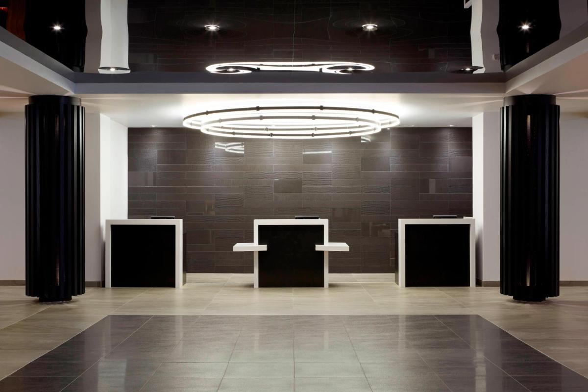 Image 6 of Delta Hotels by Marriott Trois Rivieres Conference Centre
