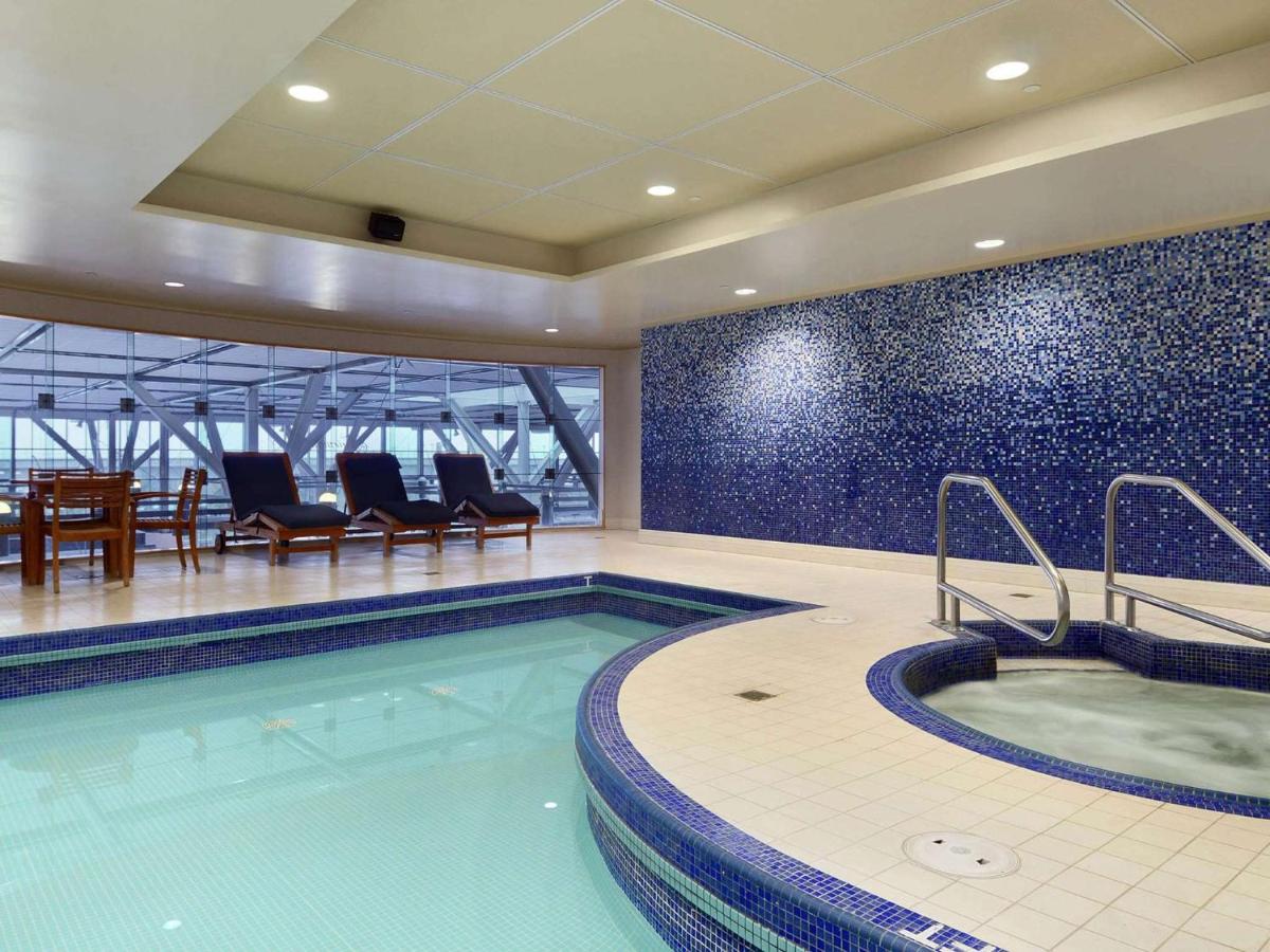 Image 4 of Fairmont Vancouver Airport In-Terminal Hotel