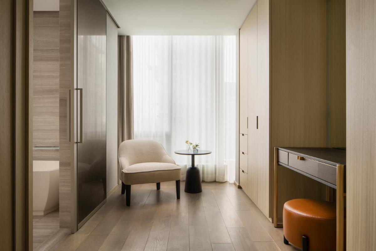 Image 3 of Four Seasons Hotel Toronto