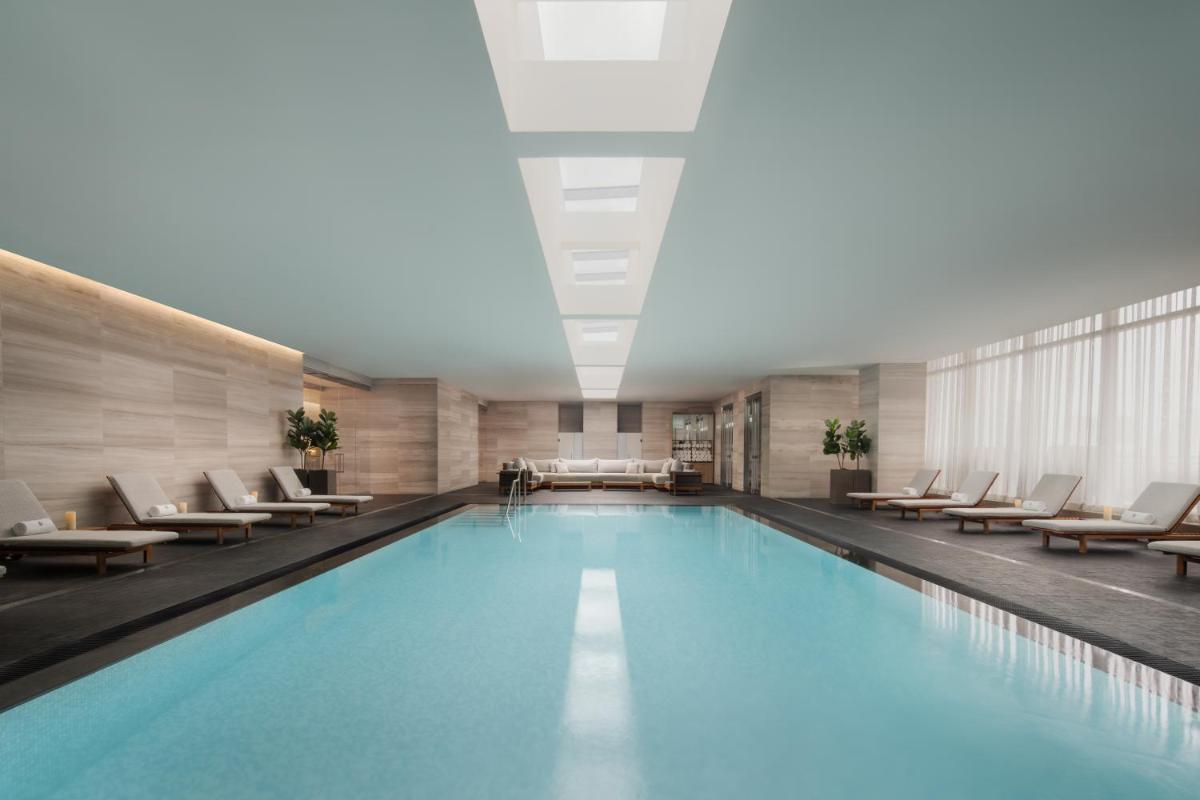 Image 4 of Four Seasons Hotel Toronto