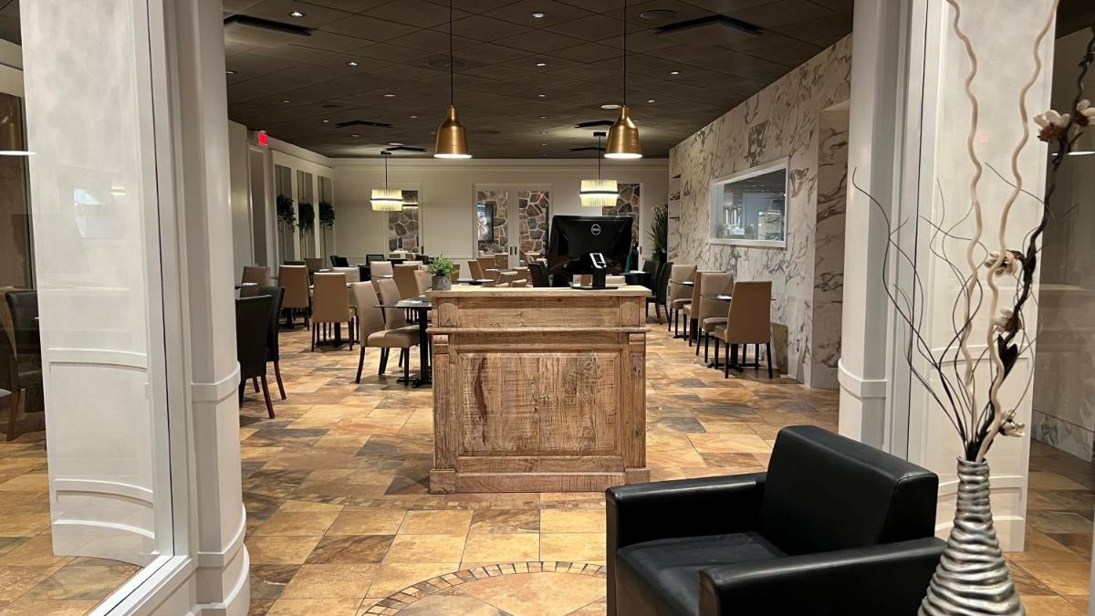 Image 5 of Hotel & Suites Le Dauphin Drummondville