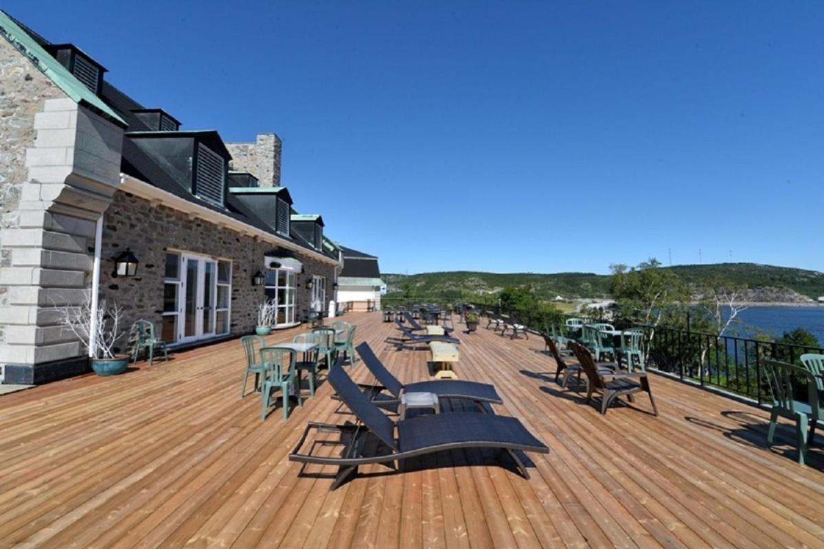 Image 4 of Hôtel le Manoir Baie-Comeau
