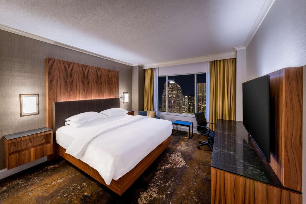 Image 2 of Hyatt Regency Calgary