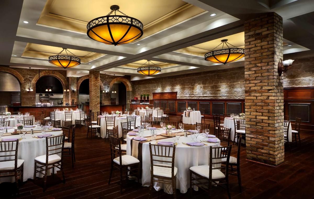Image 4 of Hyatt Regency Calgary