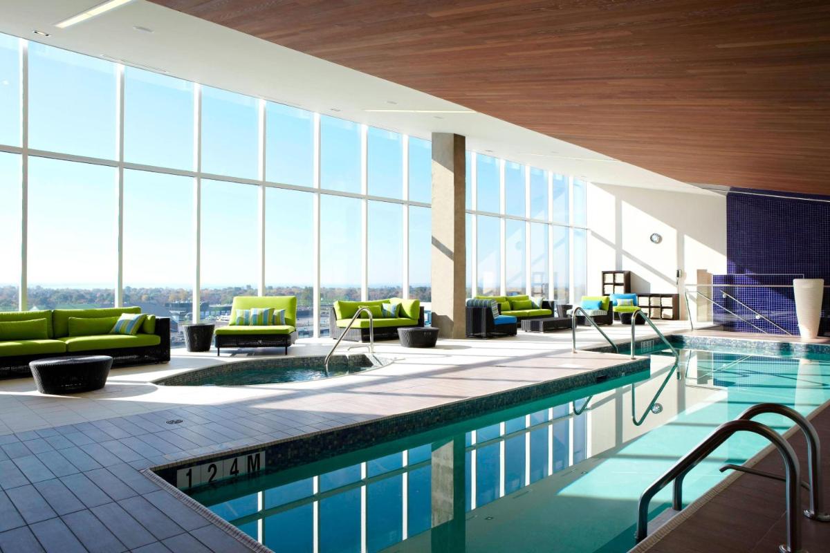 Image 4 of Marriott Montreal Airport In-Terminal Hotel