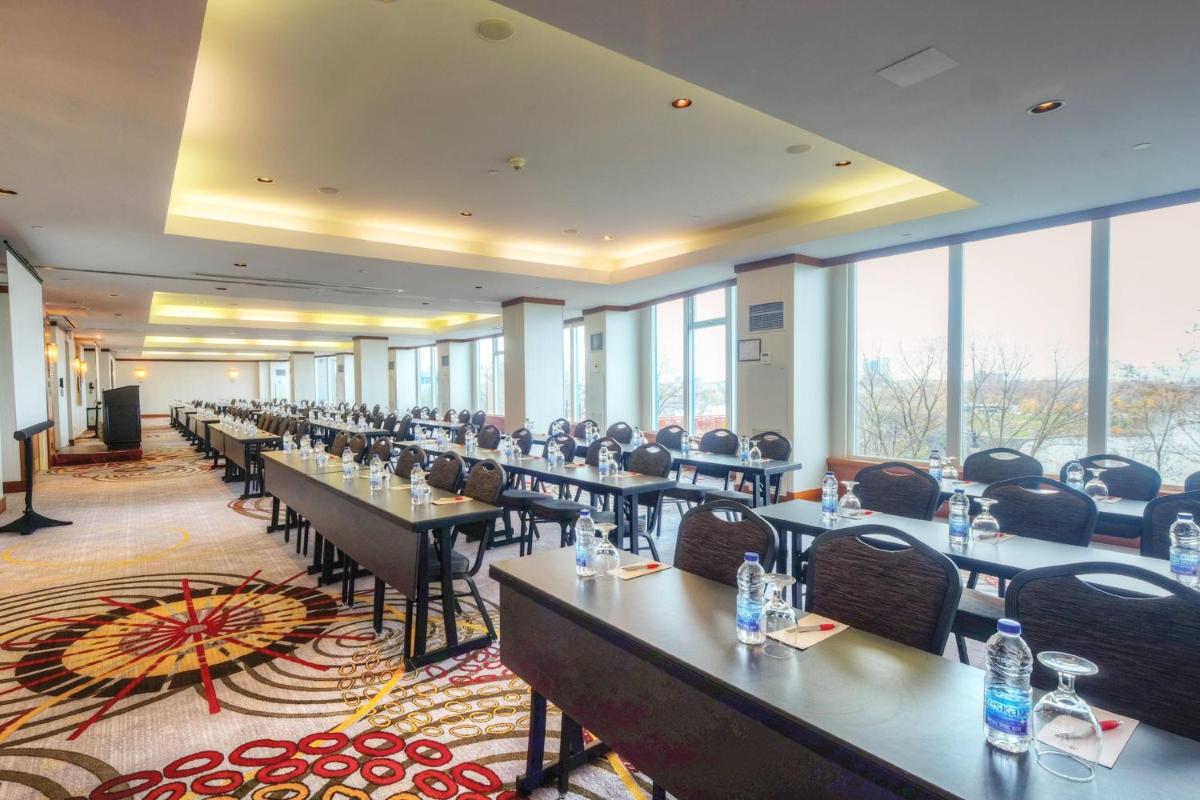 Image 5 of Niagara Falls Marriott Fallsview Hotel & Spa