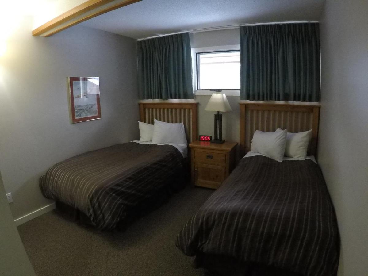 Image 2 of Panorama Vacation Retreat at Horsethief Lodge