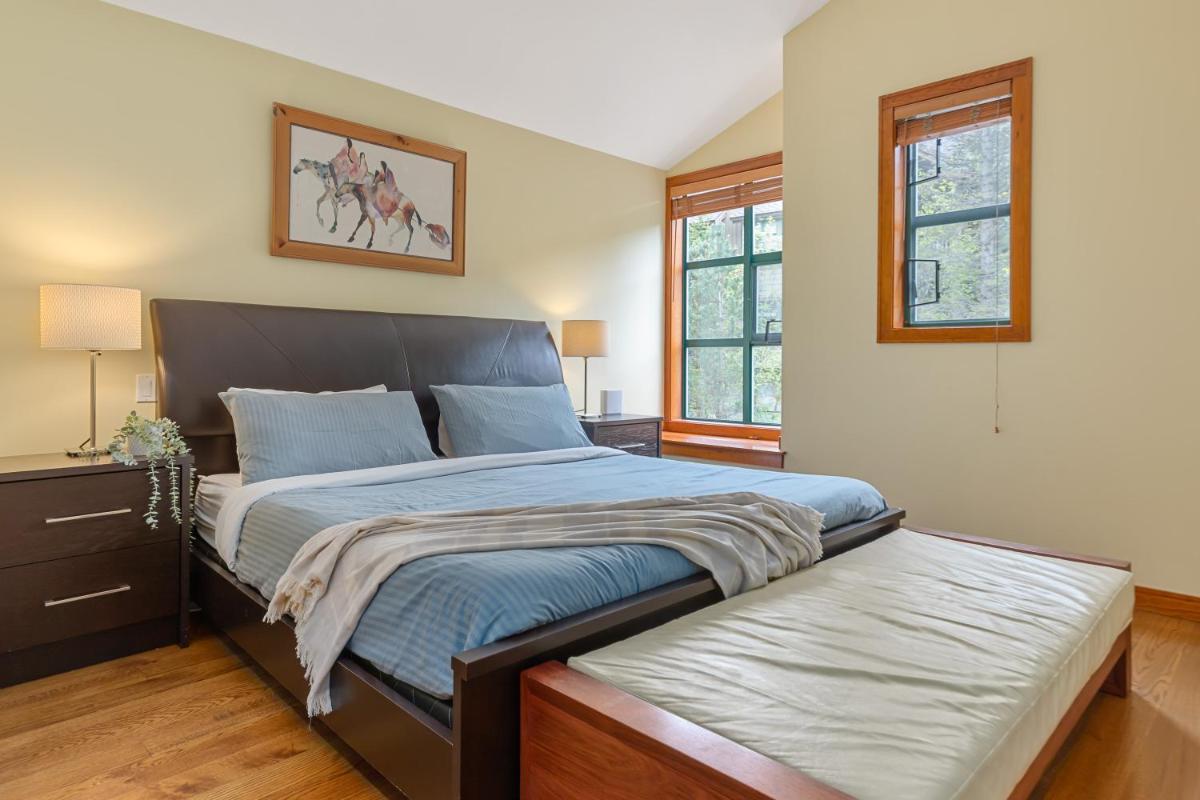 Image 7 of Peaceful Home with PRIVATE Hot Tub and Garage by Harmony Whistler