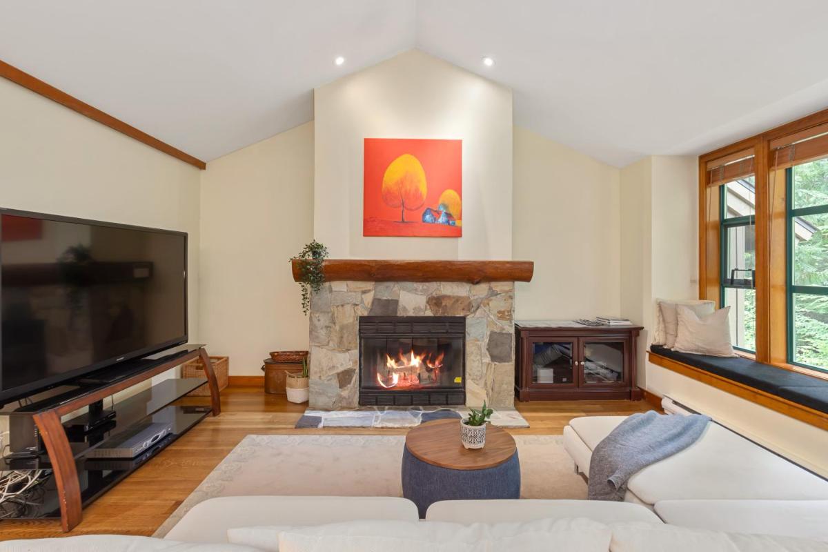 Image 5 of Peaceful Home with PRIVATE Hot Tub and Garage by Harmony Whistler