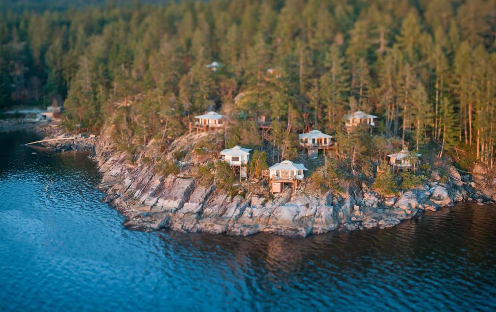 Image 2 of Rockwater Secret Cove Resort