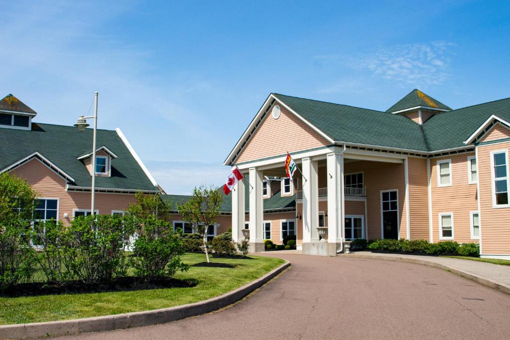 Image 2 of Rodd Crowbush Golf & Beach Resort