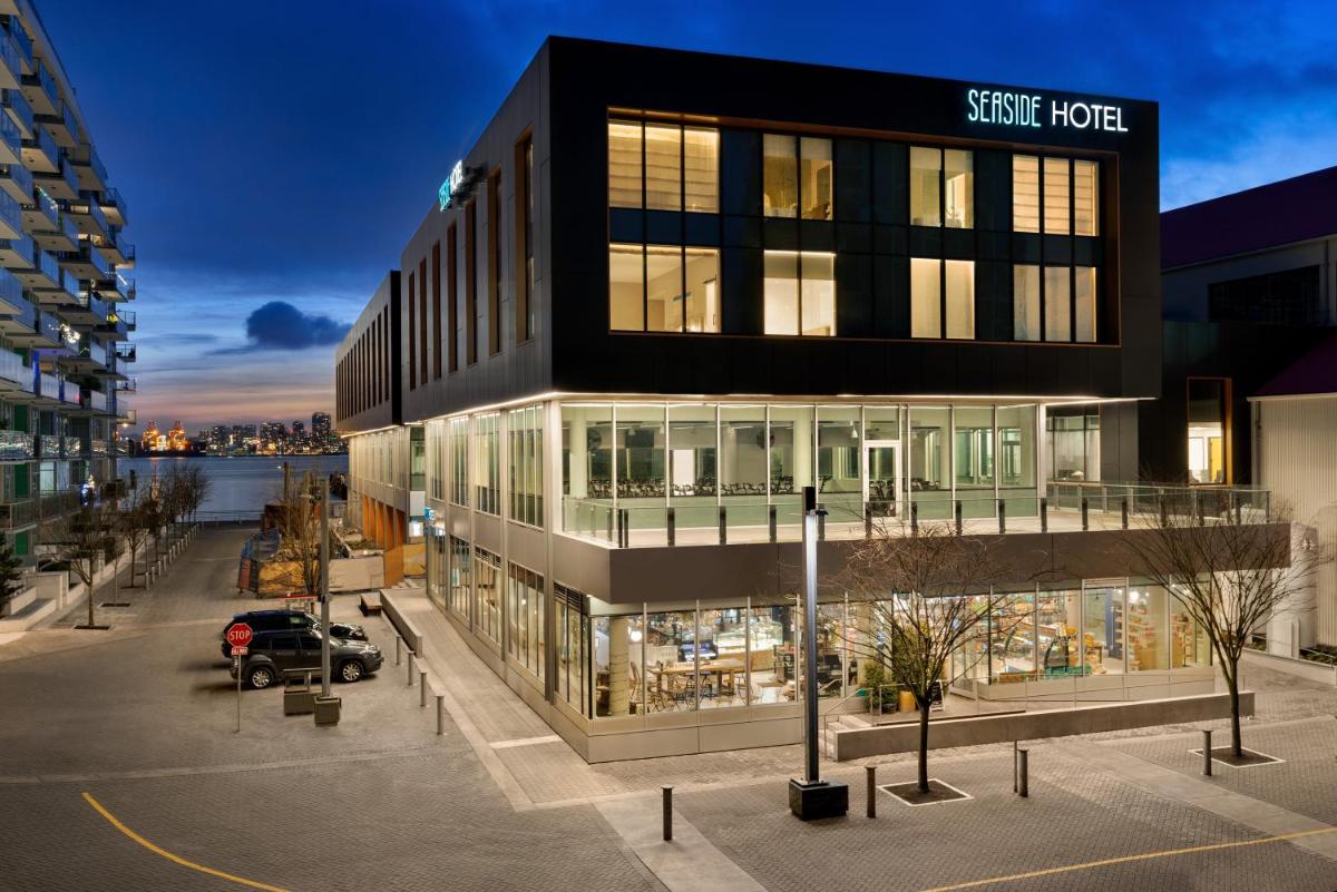 Image 6 of Seaside Hotel North Vancouver