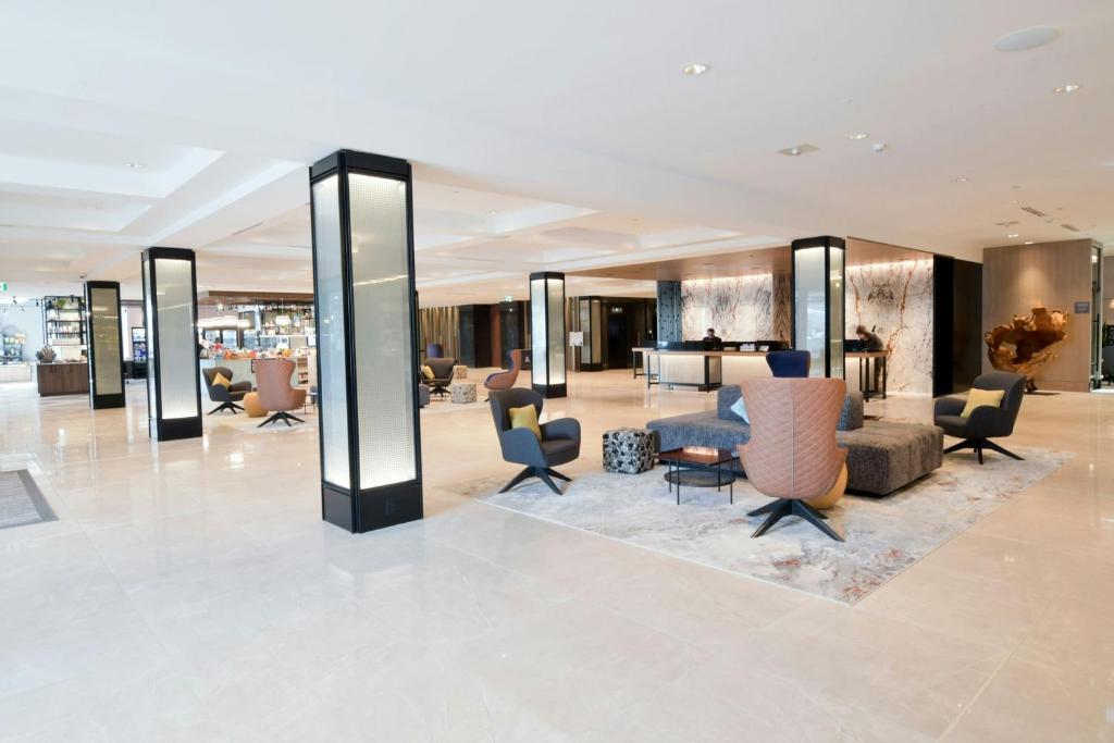 Image 1 of Sheraton Laval Hotel