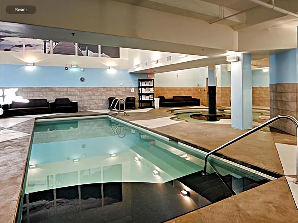 Image 4 of Spectacular Penthouse With Amazing Views, Indoor Pool and Hot tub