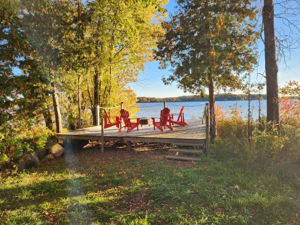 Image 3 of Stoco Lake Lodge