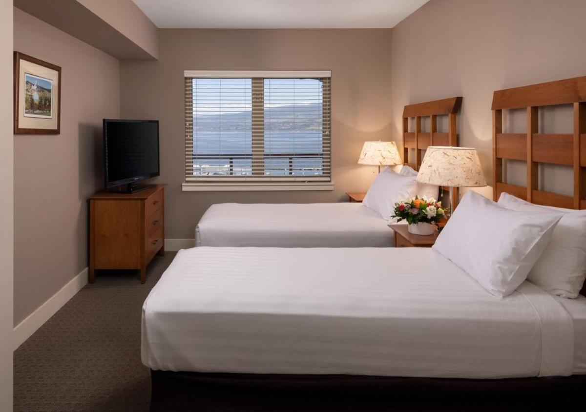 Image 2 of The Cove Lakeside Resort
