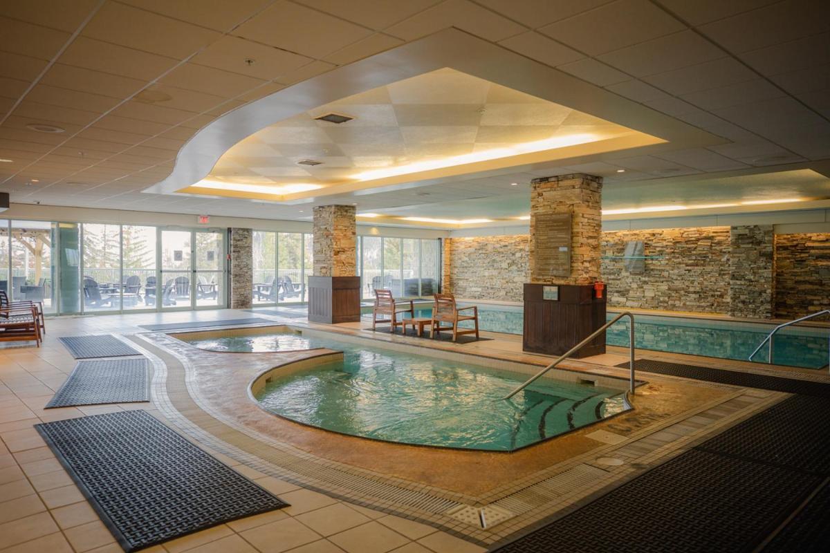 Image 4 of The Rimrock Resort Hotel Banff