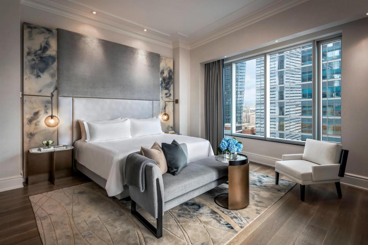Image 2 of The St. Regis Toronto