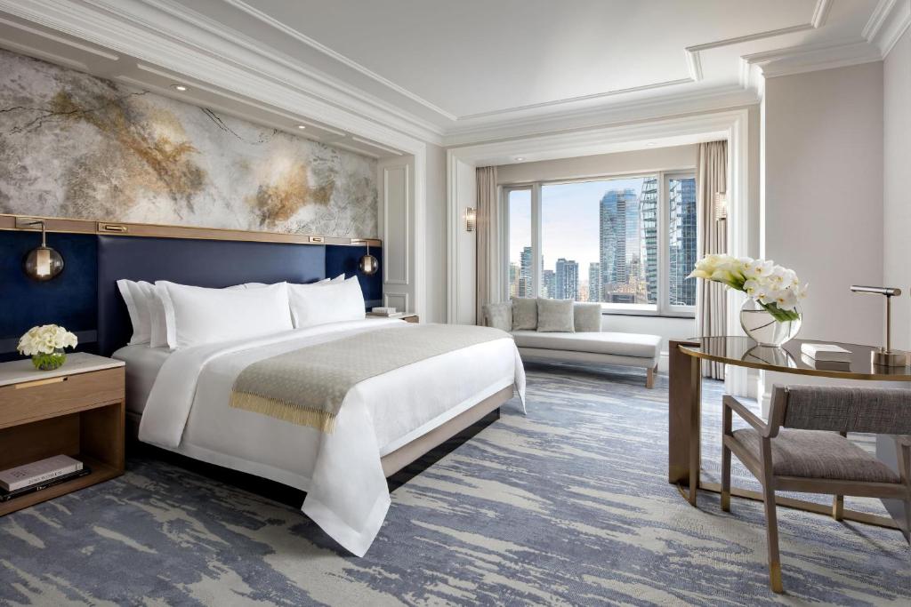 Image 2 of The St. Regis Toronto