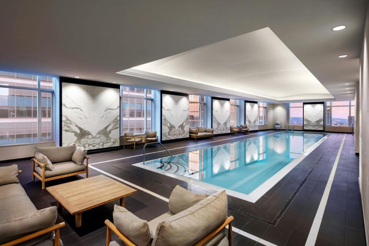 Image 4 of The St. Regis Toronto