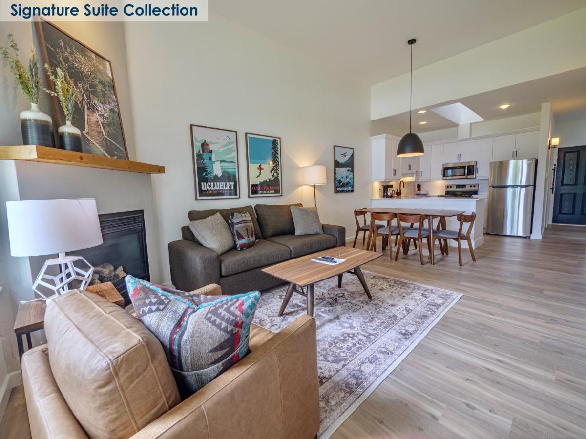 Image 3 of Waters Edge Shoreside Suites