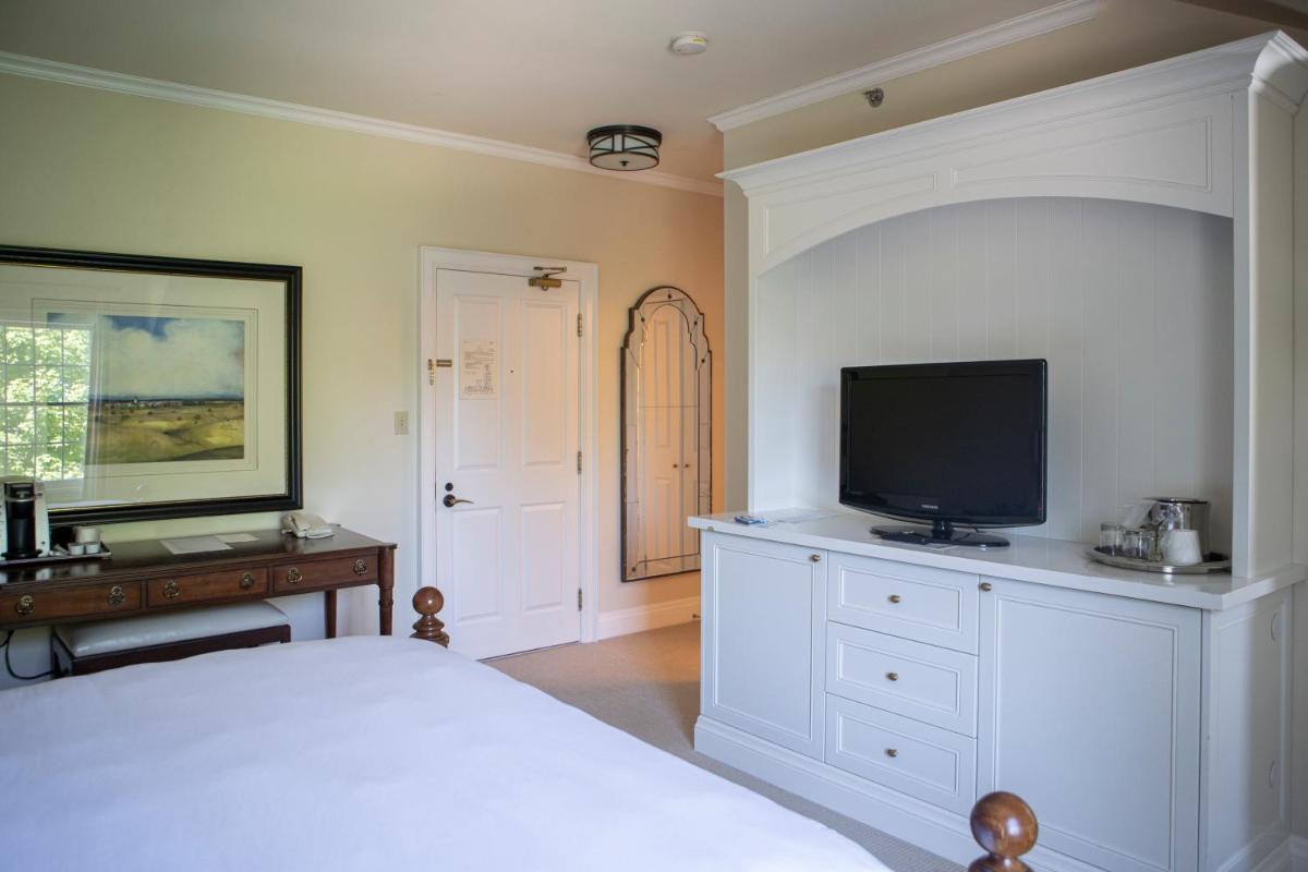 Image 6 of Windermere House