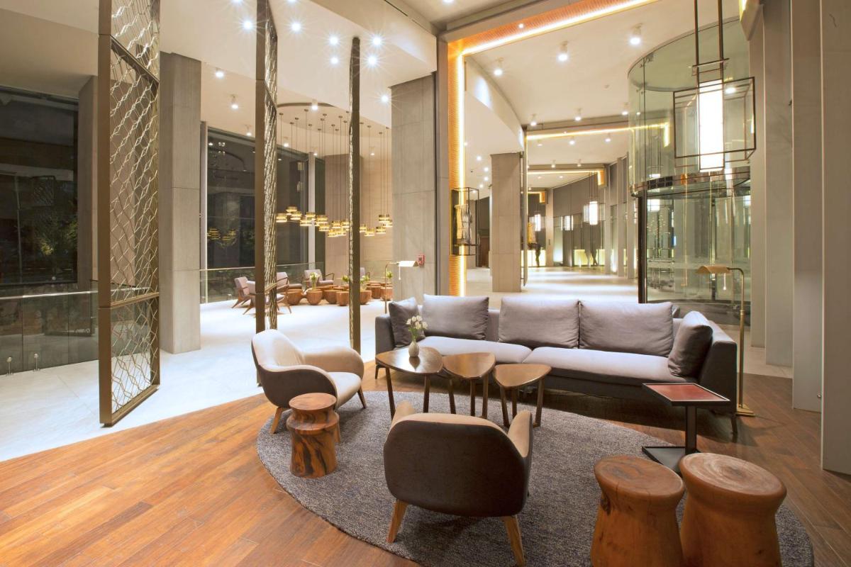 Image 6 of DoubleTree by Hilton Santiago Kennedy, Chile