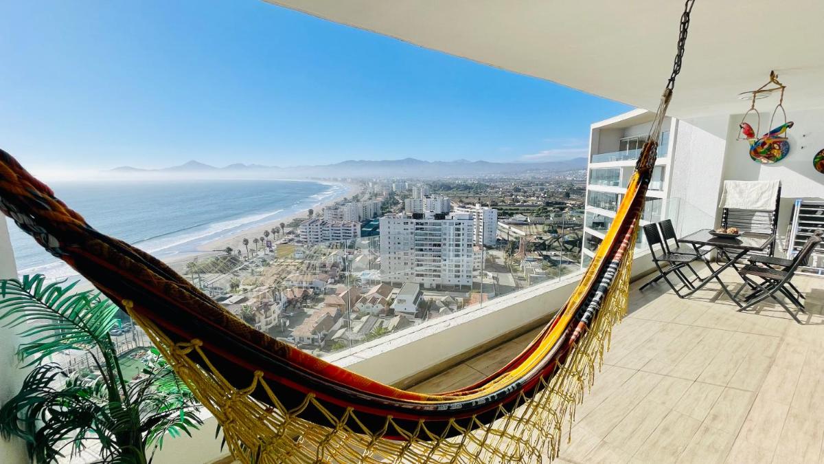 Image 7 of La Choza VIP Roja