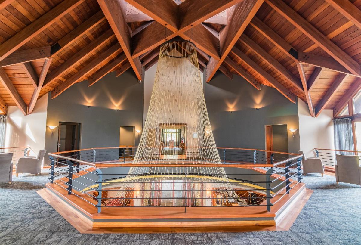Image 3 of Park Lake Luxury Hotel