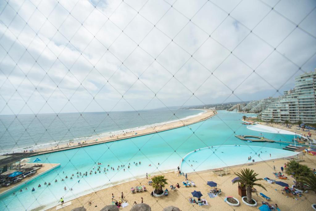 Image 2 of San Alfonso Del Mar Apartment