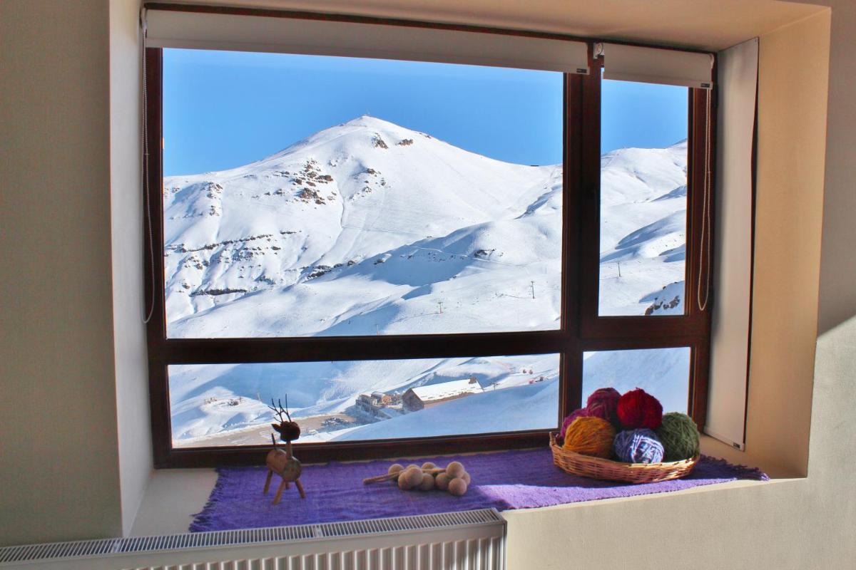 Image 3 of Valle Nevado Vip Apartment Ski Out-In