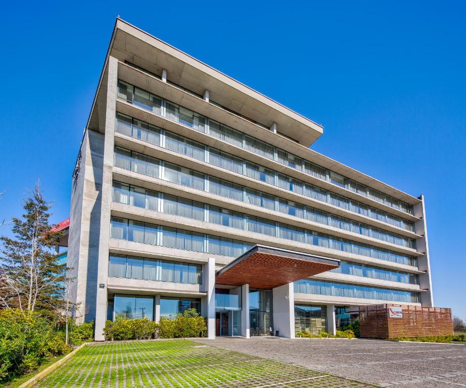 Image 2 of Wyndham Concepcion Pettra