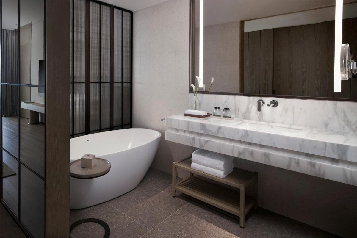 Image 7 of Sanya Marriott Yalong Bay Resort & Spa