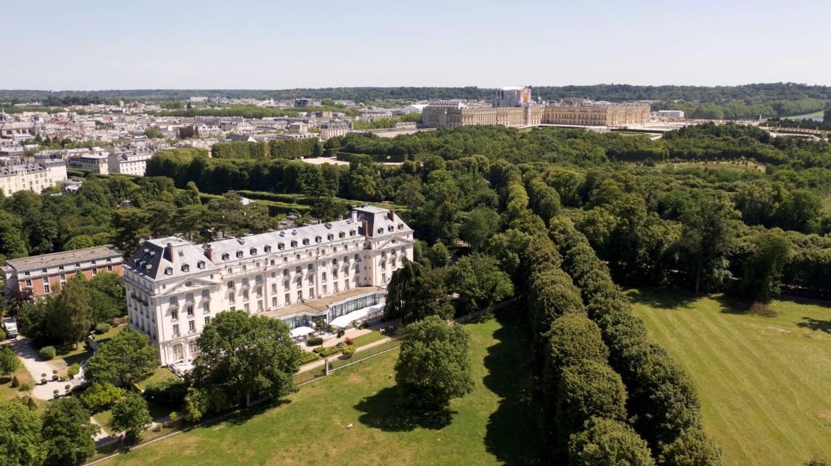 Waldorf Astoria Versailles – Trianon Palace