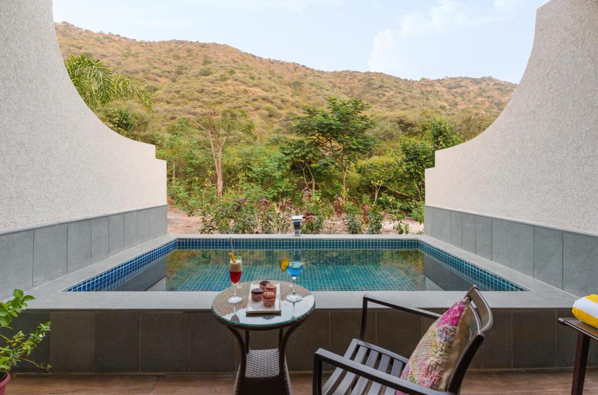 Anandam – Jacuzzi & Private Pool Villas in Udaipur