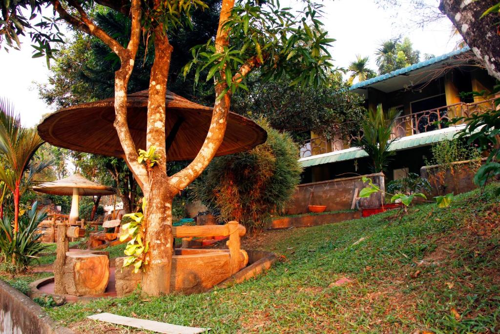 Elephant Pass Ayurveda & Yoga Retreat