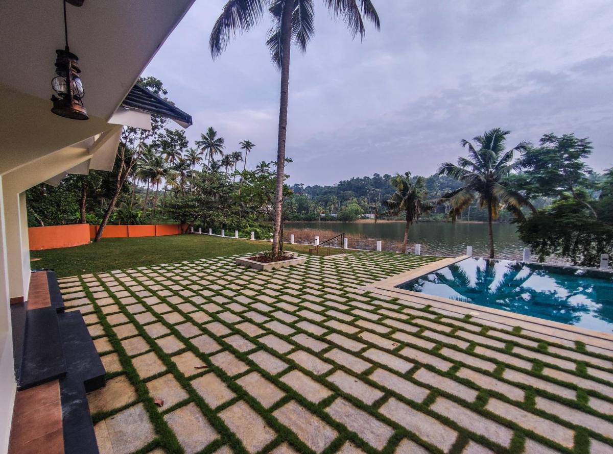 Fragrant Nature Backwater Resort & Ayurveda Spa Kollam