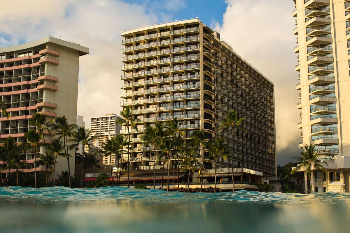 OUTRIGGER Waikiki Beach Resort