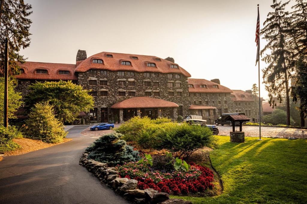 The Omni Grove Park Inn & Spa – Asheville