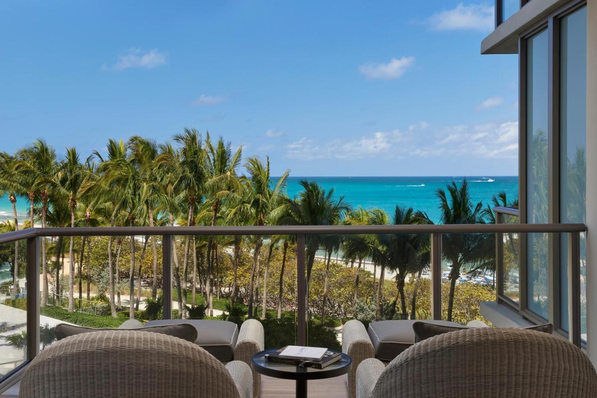 The St. Regis Bal Harbour Resort