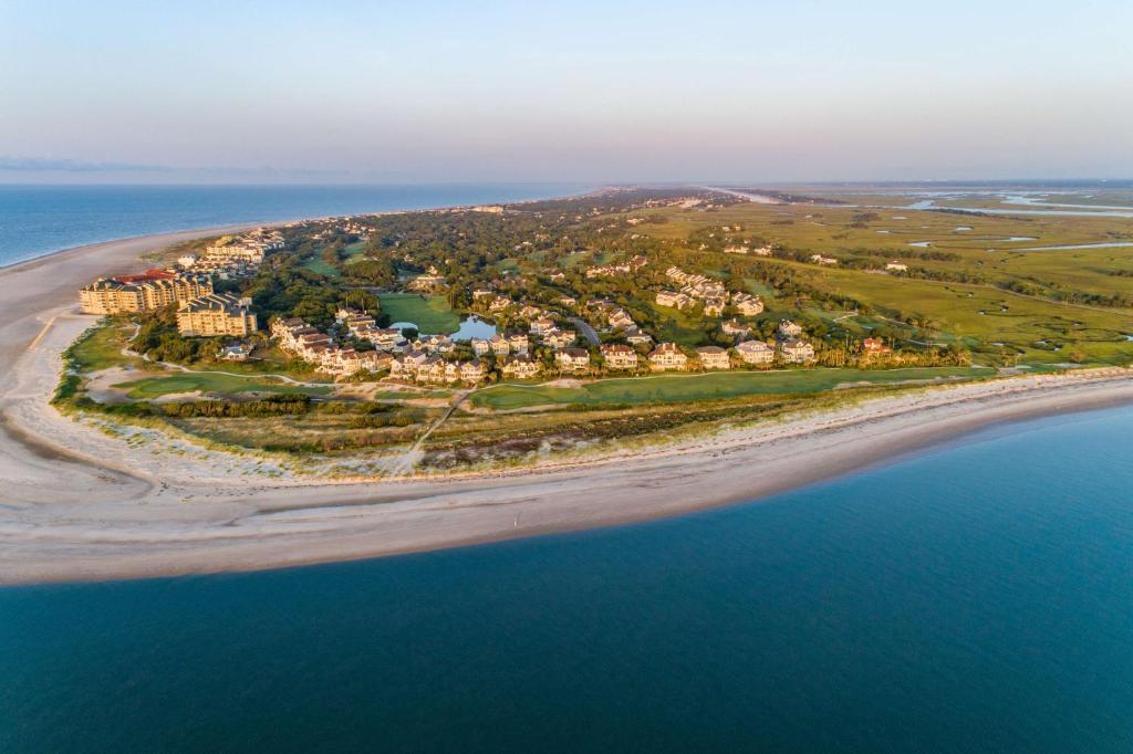 Wild Dunes Resort – Sweetgrass Inn and Boardwalk Inn