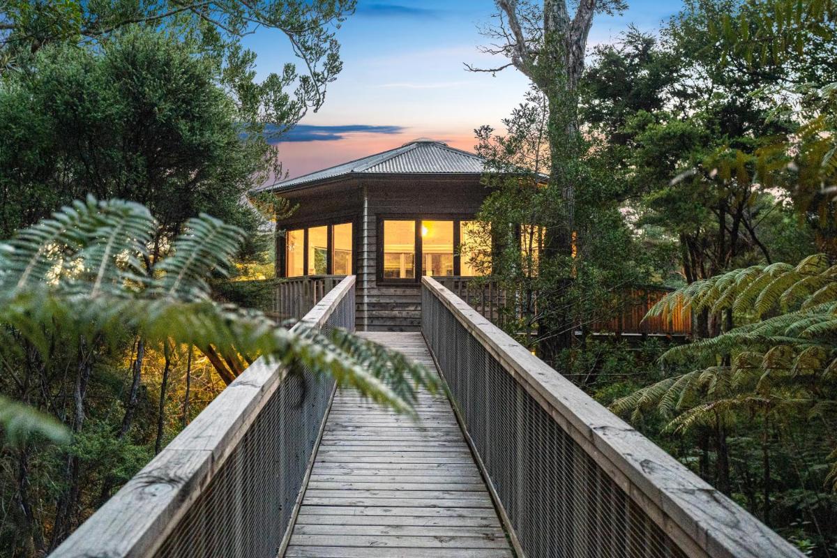 Image 3 of AWAY Treehouse & Forest SPA