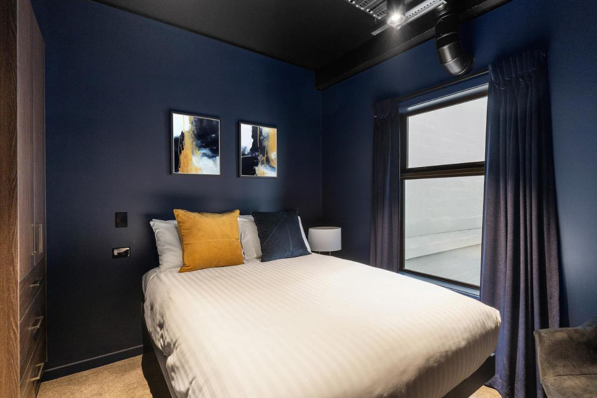 Image 3 of Abstract Hotel