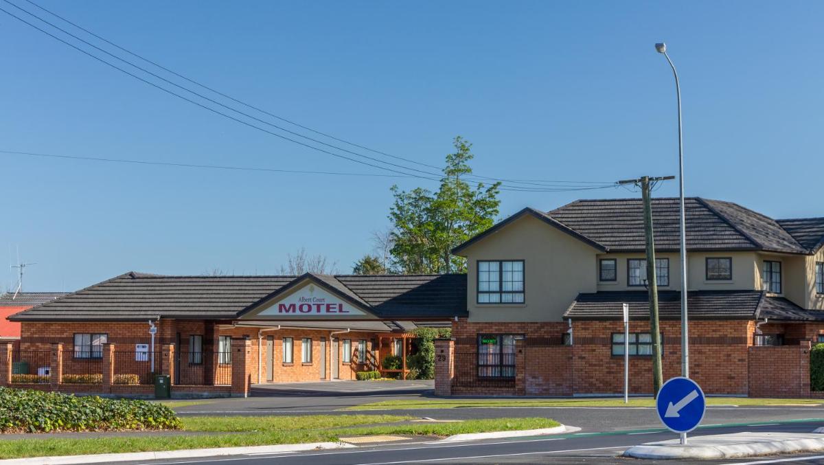 Image 5 of Albert Court Motor Lodge