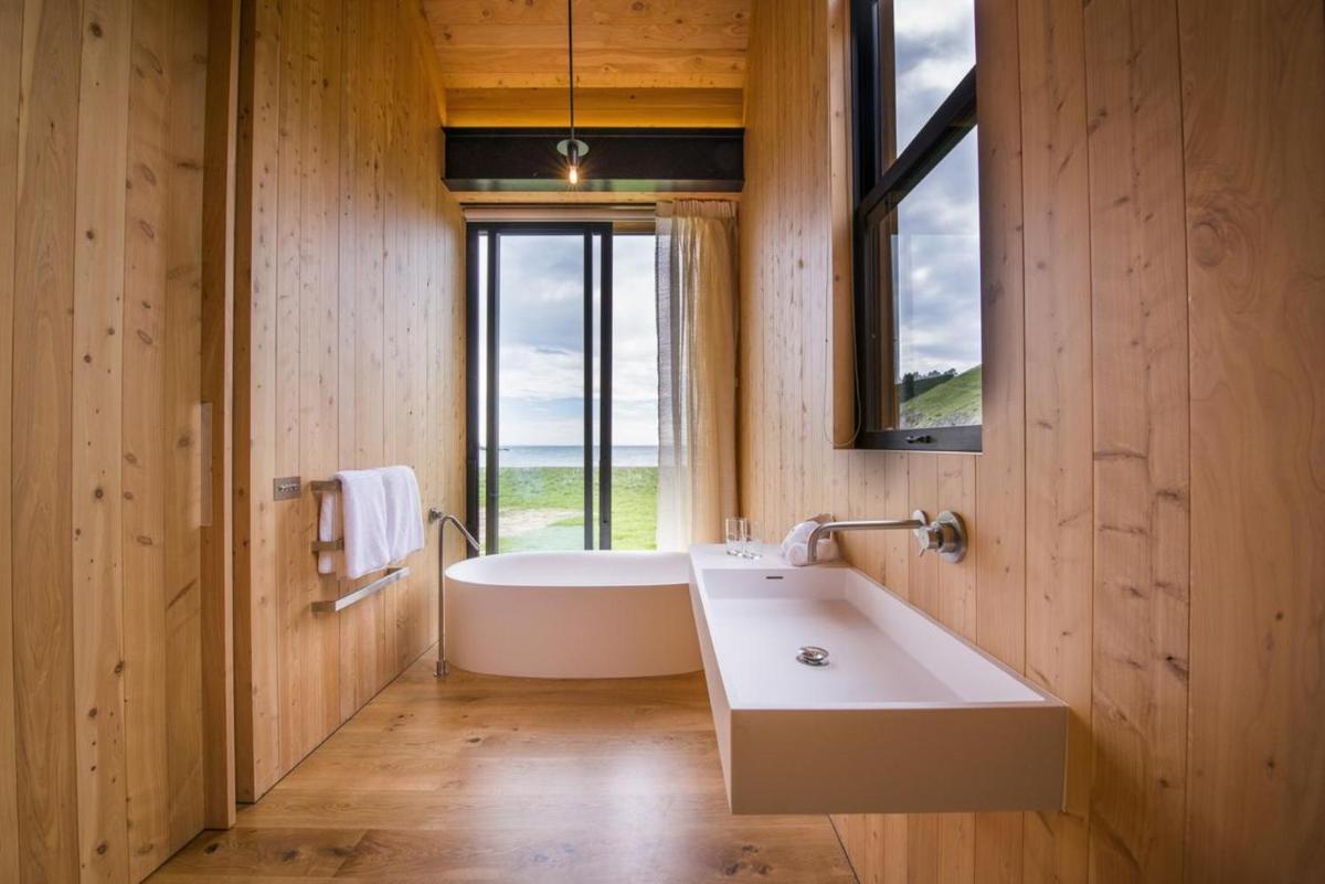 Image 3 of Annandale Coastal Farm Escape & Luxury Villa Collection