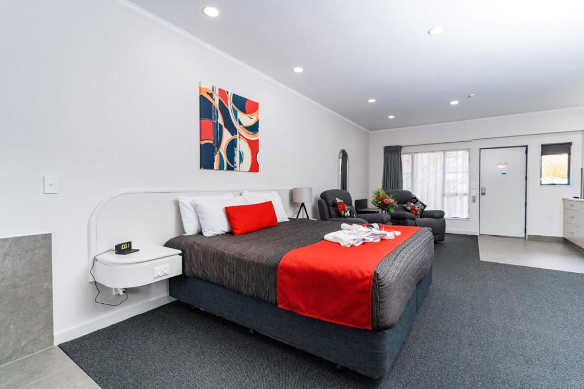 Image 7 of Aubyn Court Spa Motel